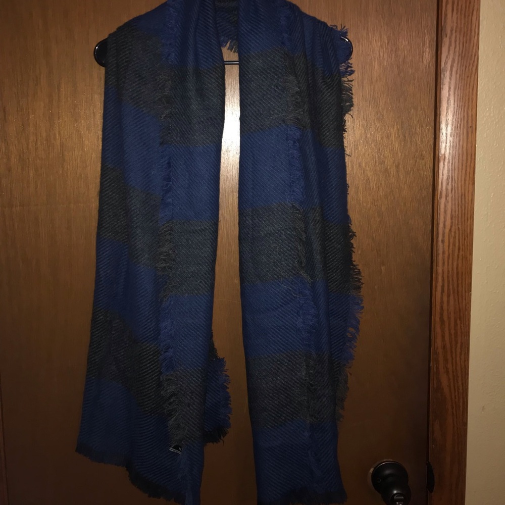 Blue and black scarf
